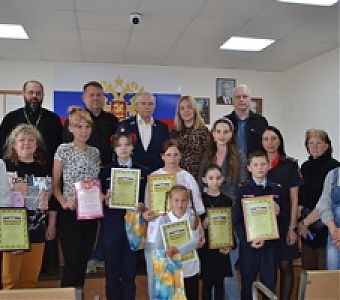 Заседание Общественного совета: награждение победителей конкурса, профилактика правонарушений