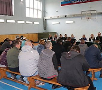 Главная обязанность родителей - воспитывать и содержать своих детей