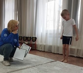 Дошкольники сдают нормы ГТО