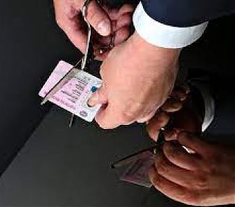 Водитель лишен права управления: срок сдачи прав, ответственность