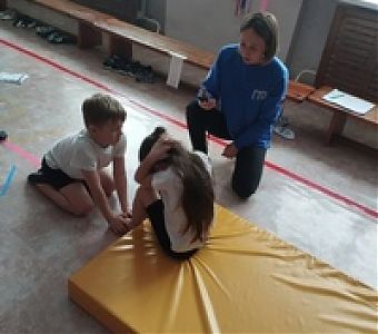 Дошкольники сдают нормы ГТО